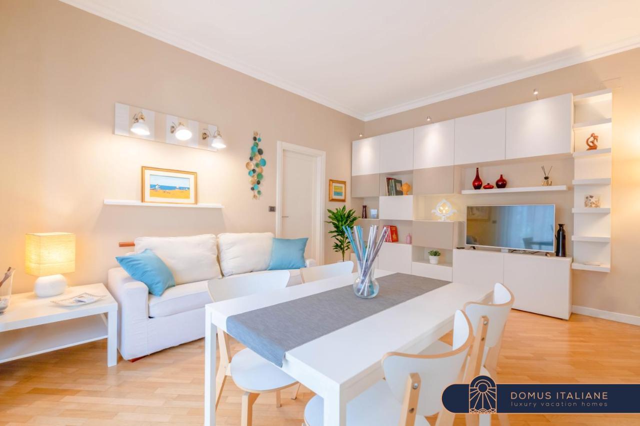 Modern Apartment To Relax In The City Center Bari Dış mekan fotoğraf